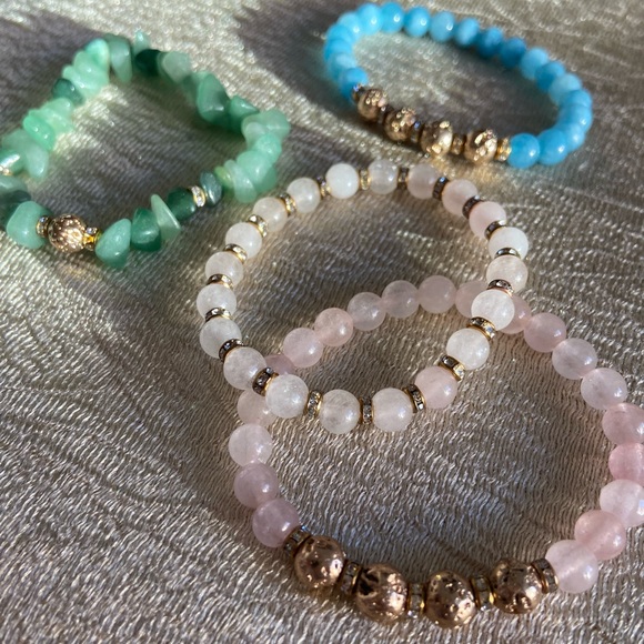 Handmade rose quartz beaded bracelet - Picture 7 of 7